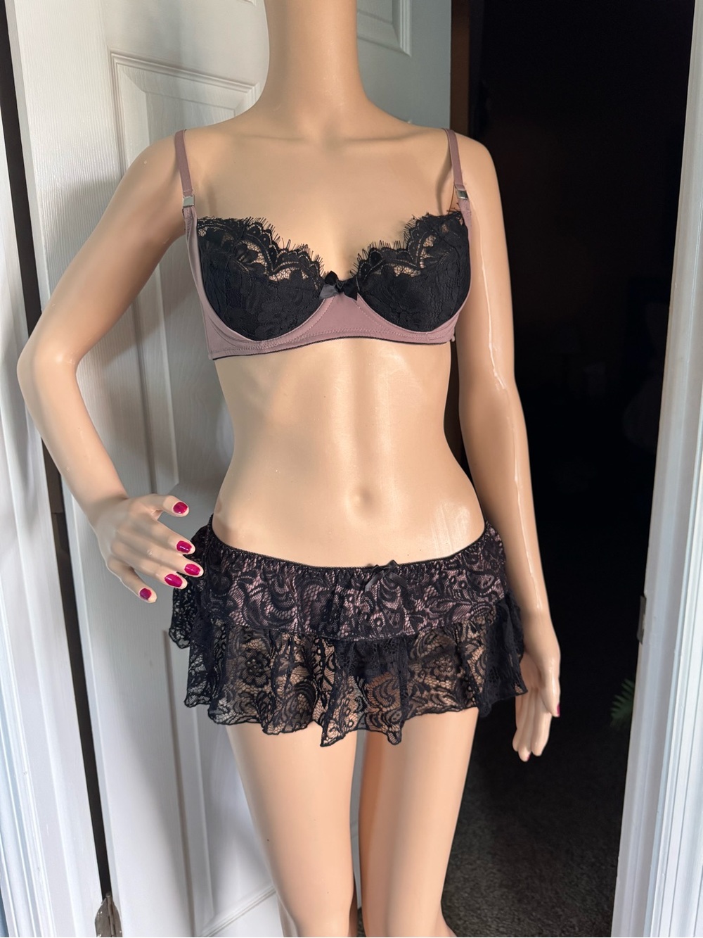 Women's Lace Balconette Bra (M) and Ruffle Lace Skirt (L) Set - Black and Mauve